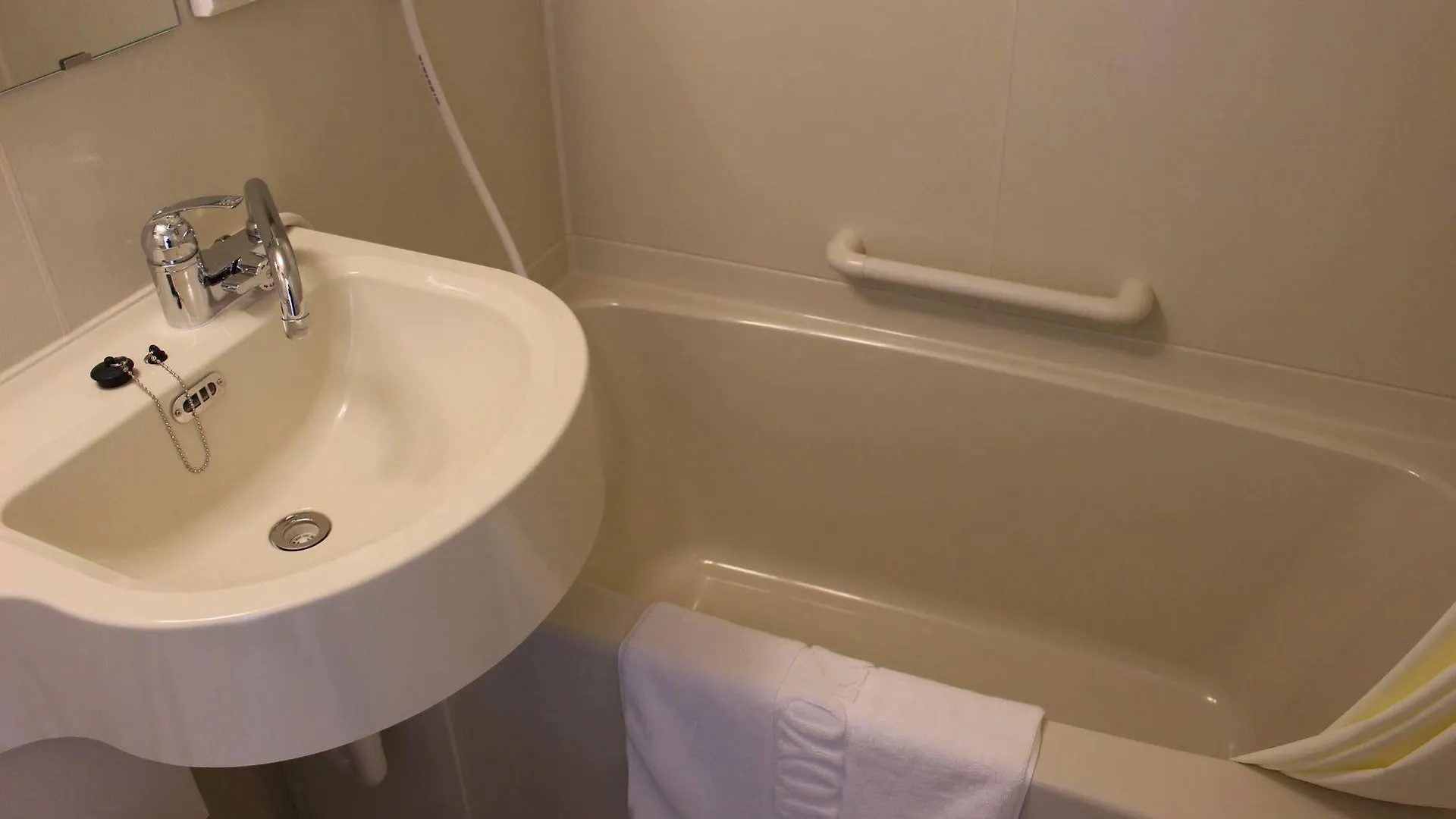 Toyoko Inn Osaka Semba Higashi Hotel