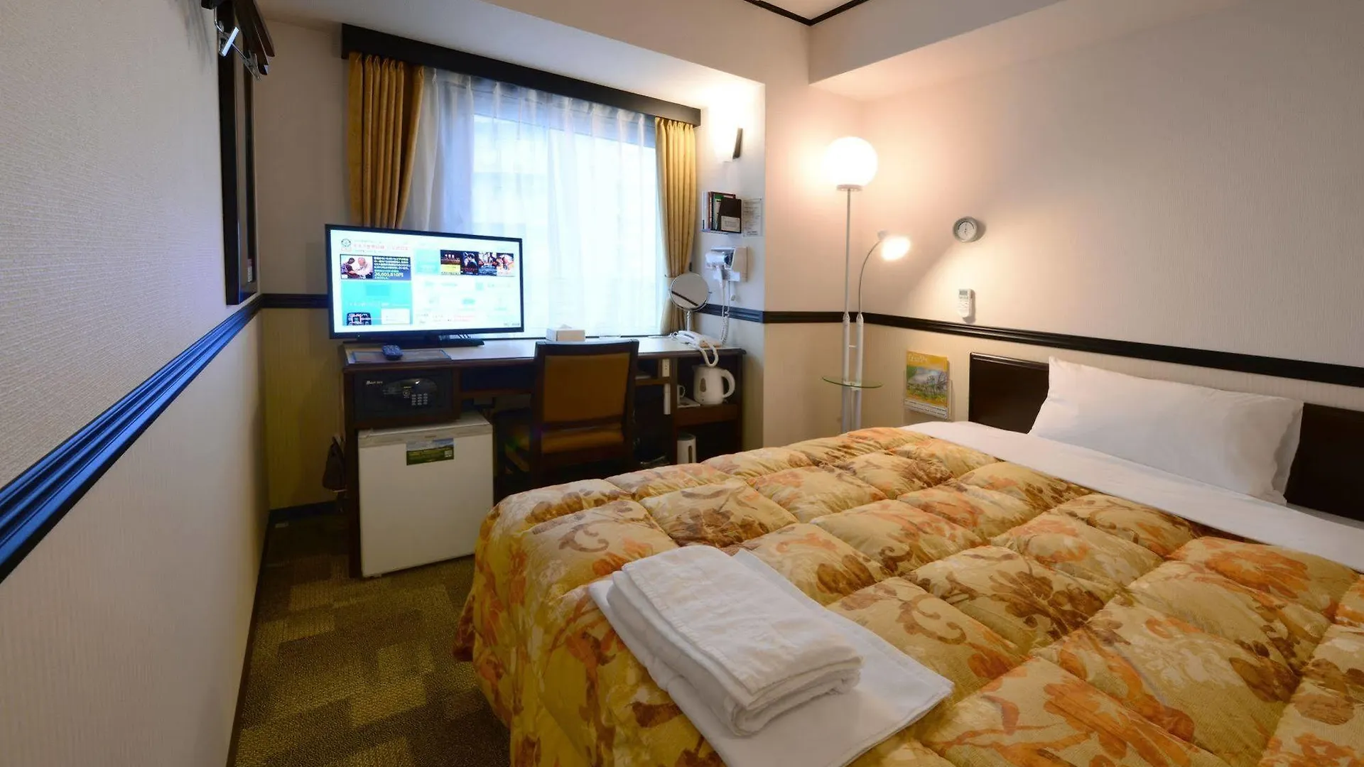 Toyoko Inn Osaka Semba Higashi 3*,